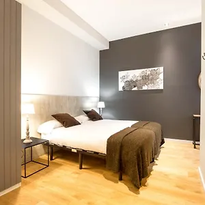 Rent Top Rambla Catalunya Barcelona