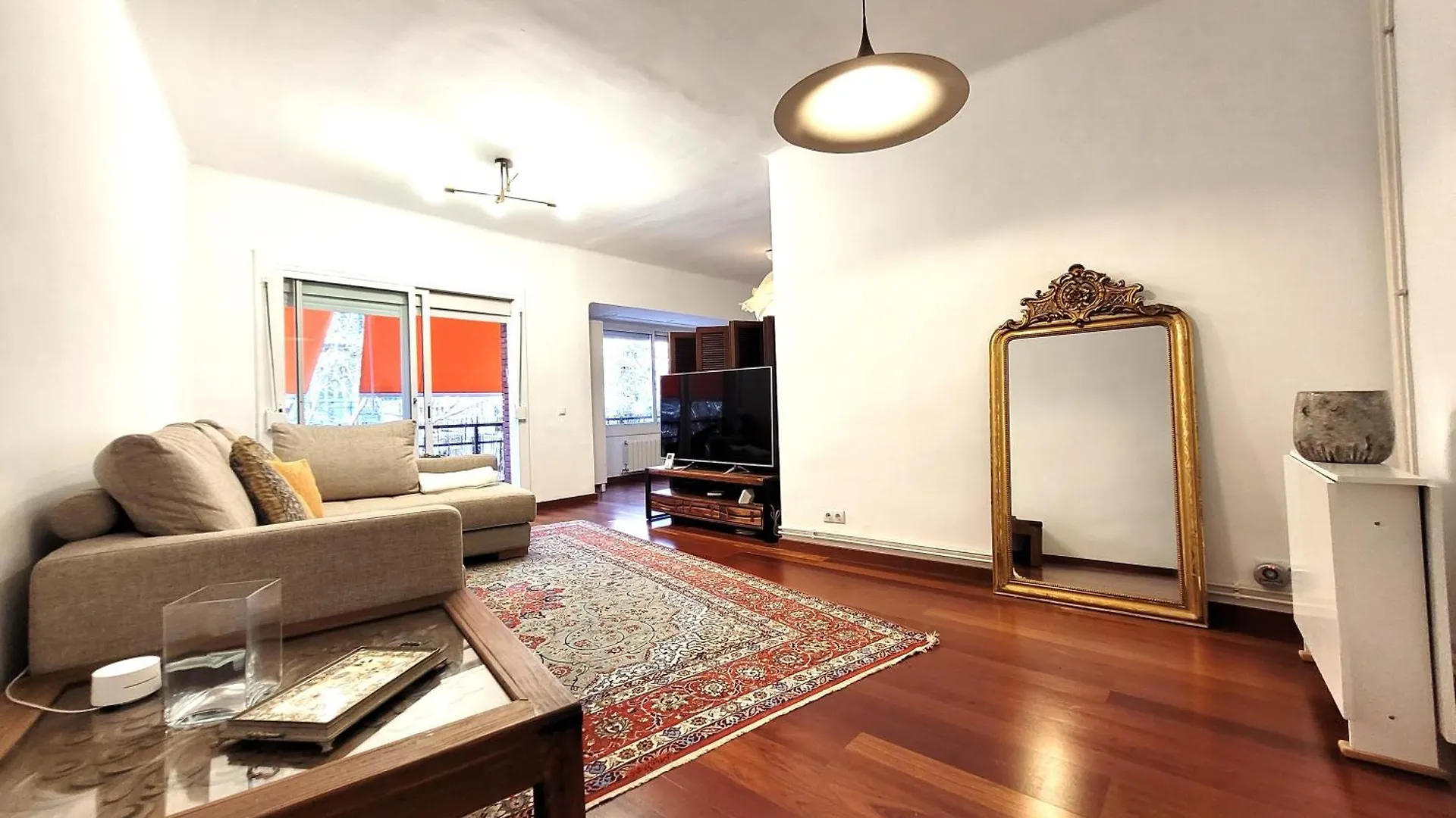 Coqueto Y Centrico Apartment Barcelona